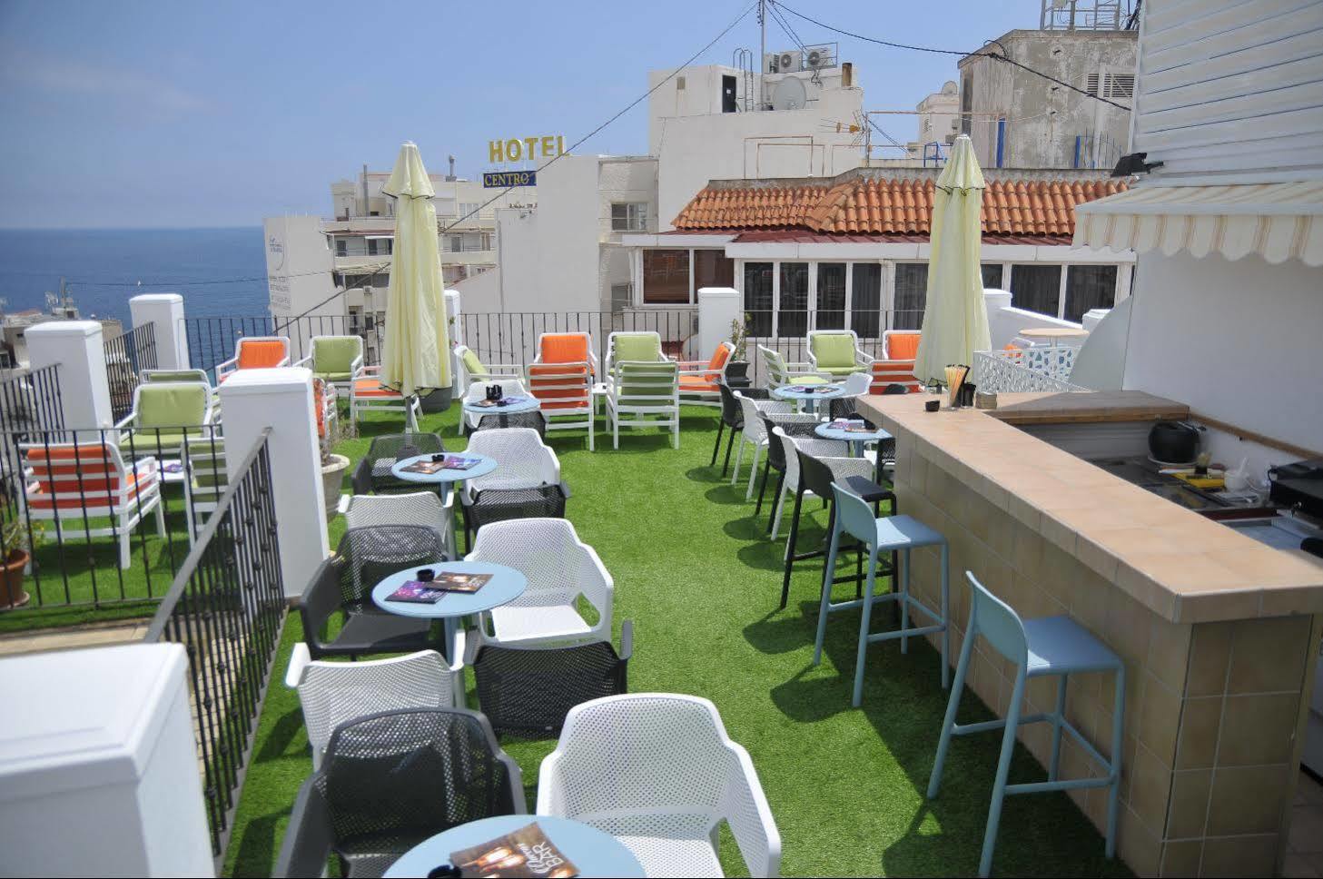 Hotel Queens - Adults Only Бенидорм Екстериор снимка